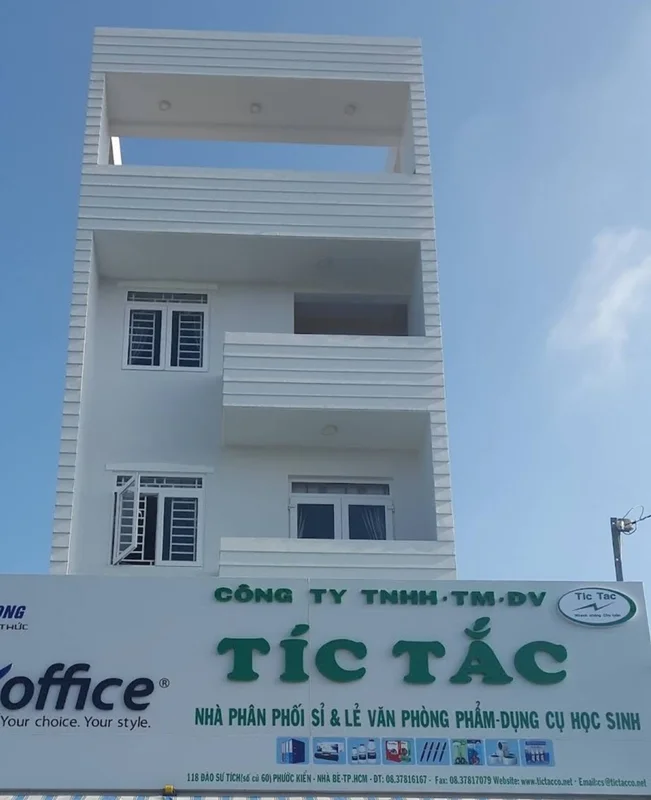Mặt tiền cửa hàng Văn phòng phẩm Tíc Tắc tại TP.HCM